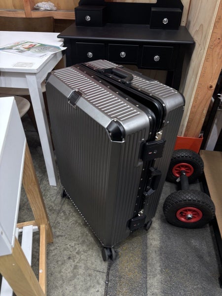Aluminum Luggage Set Dark Grey Carousel 3