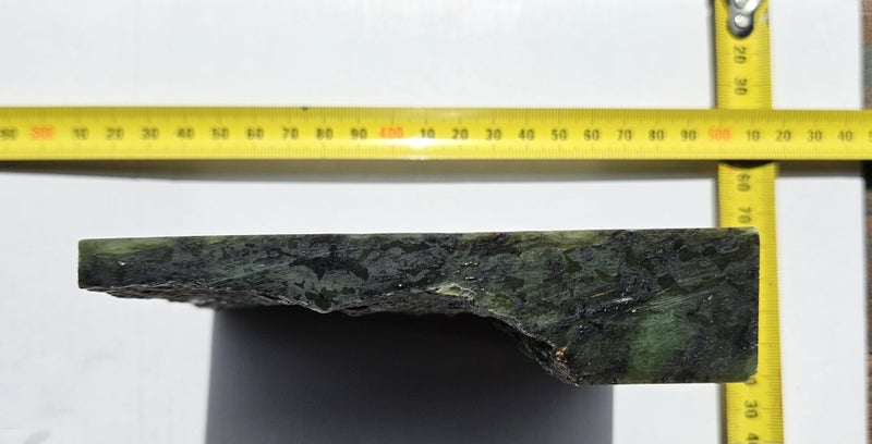 BEAUTIFUL POUNAMU CARVERS STONE 1.67lb Carousel 2