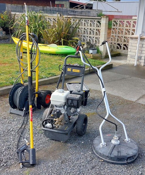 Commercial Waterblaster Carousel 1
