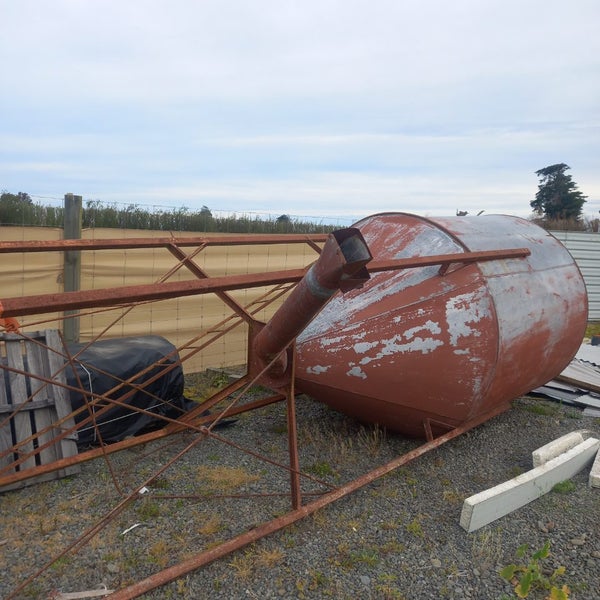 Steel tank Carousel 3