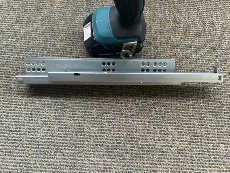 PLYWOOD 1200 LIGHT OAK WALL HUNG VANITY FOR DOUBLE BASIN Carousel 5