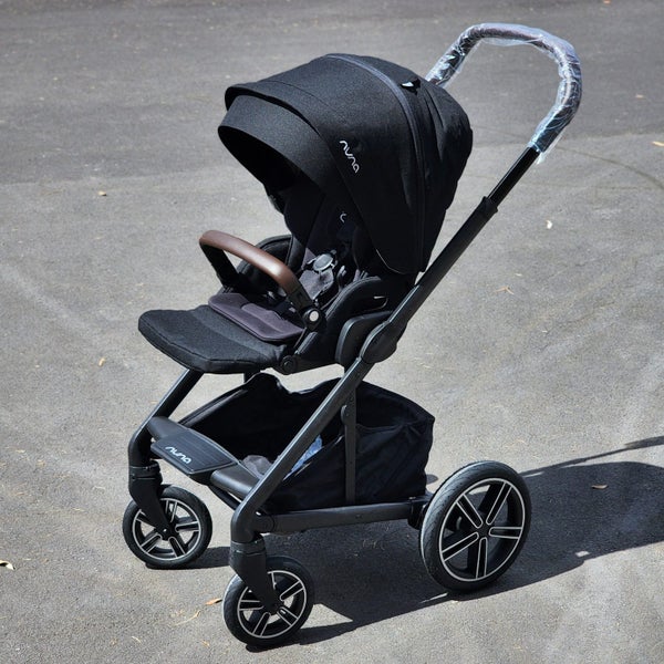 NUNA Mixx Next Stroller - Caviar with Chocolate handle Carousel 1