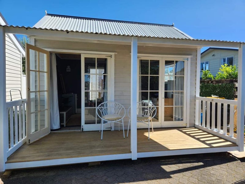 4.5mx3.5m insulated cabin/ sleepout / studio Carousel 1