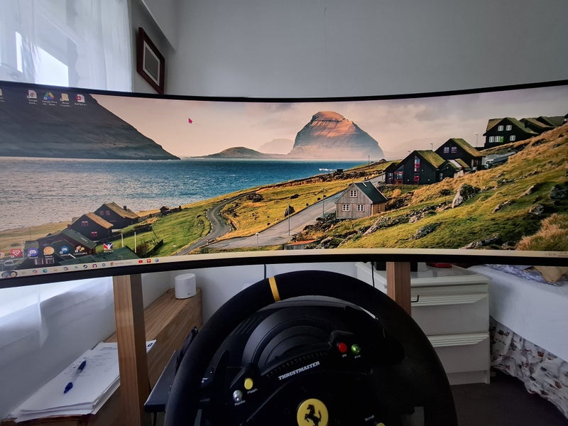 Car racing simulator rig Carousel 12
