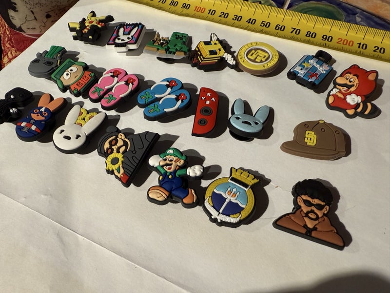 Bulk Gibbets for Crocs. 21 assorted Carousel 1
