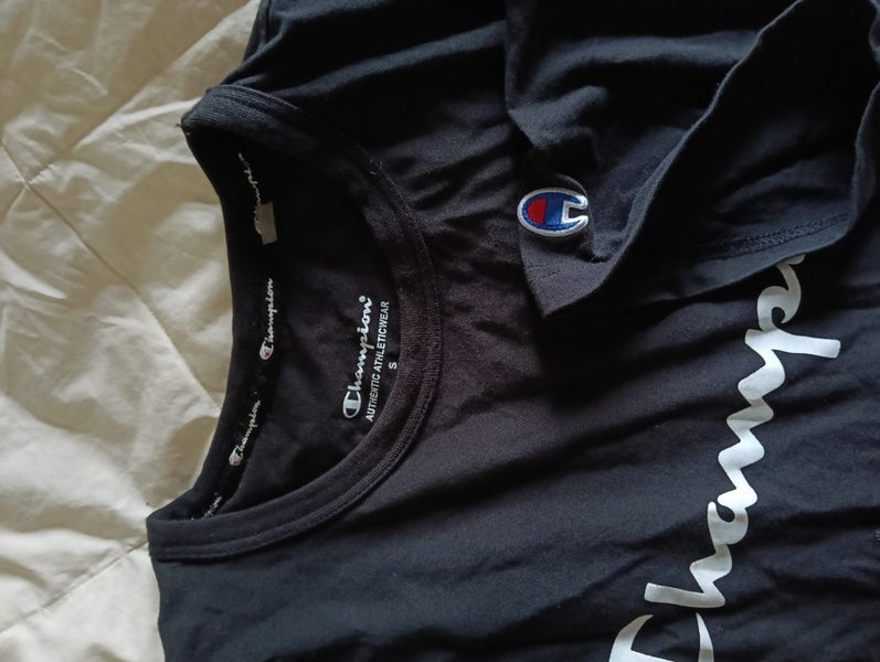 Champion men's black logo Tshirt Carousel 3