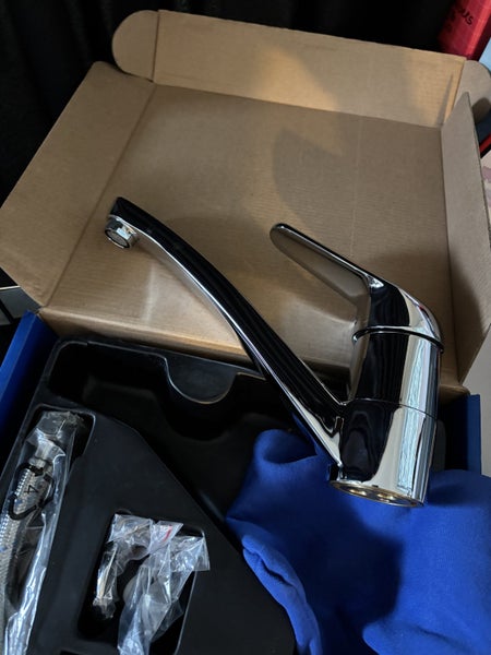 **NEW** Greens Marketti Blade Sink Mixer - Chrome Carousel 2