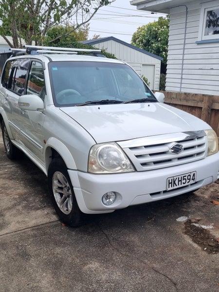 2004 Suzuki Escudo63998356712449110