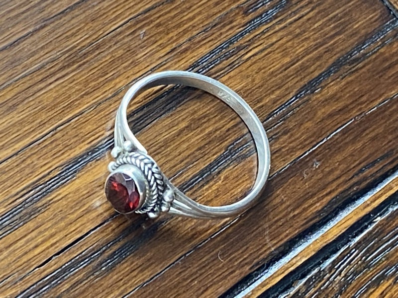 Victorian S/Silver and Garnet Ring Carousel 2