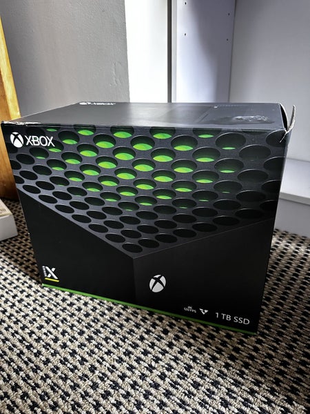 Xbox Series X 1TB Carousel 1