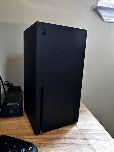 Xbox Series X 1TB Carousel 5