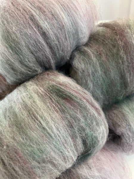 Spin Your Own Sweater Kit – Corriedale Wool Batts (600g) - Purple/Green Carousel 3