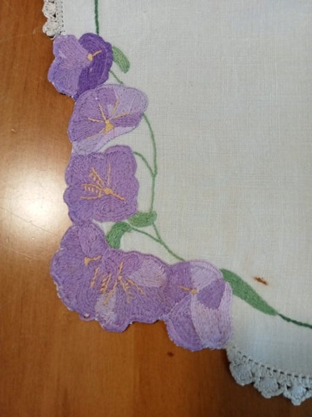 Beautiful purple flowers linen cloth Carousel 2