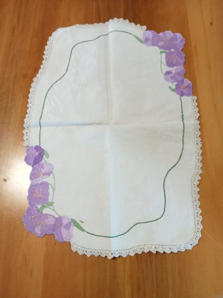 Beautiful purple flowers linen cloth Carousel 3