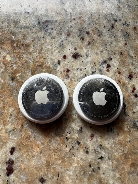 $1 Reserve Apple AirTag (x2) Carousel 1