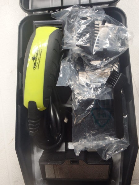 Furminator pet Clippers Carousel 1