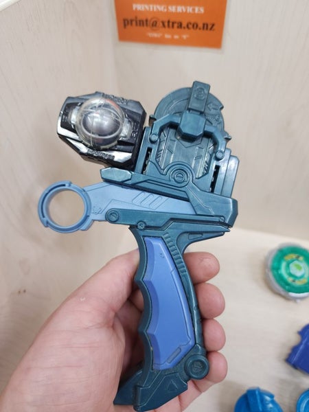 RARE BEYBLADE BULK Carousel 8