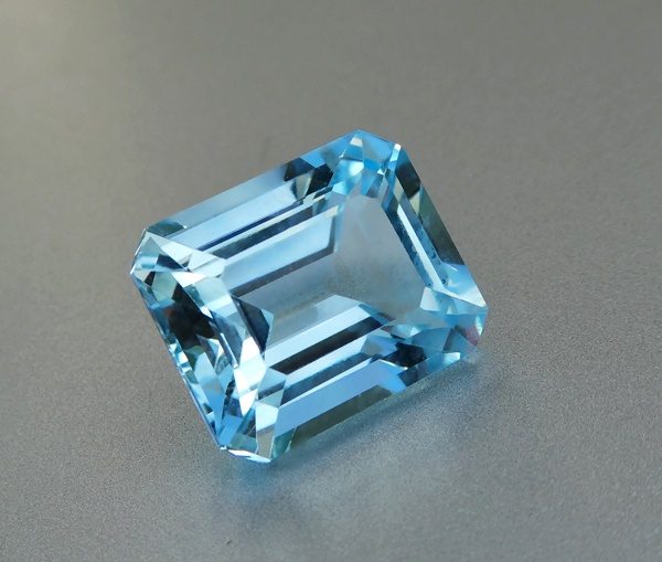 $1RE 14.73CT Buy Now $2150 BEAUTIFUL HUGE NATURAL SWISS BLUE OCTAGON TOPAZ Carousel 2