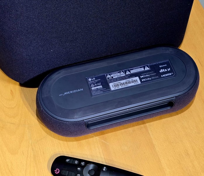 LG Éclair QP5 Soundbar with Dolby Atmos & DTS:X $350 Wireless Carousel 9