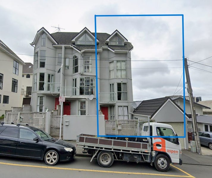 Image 1 of 7