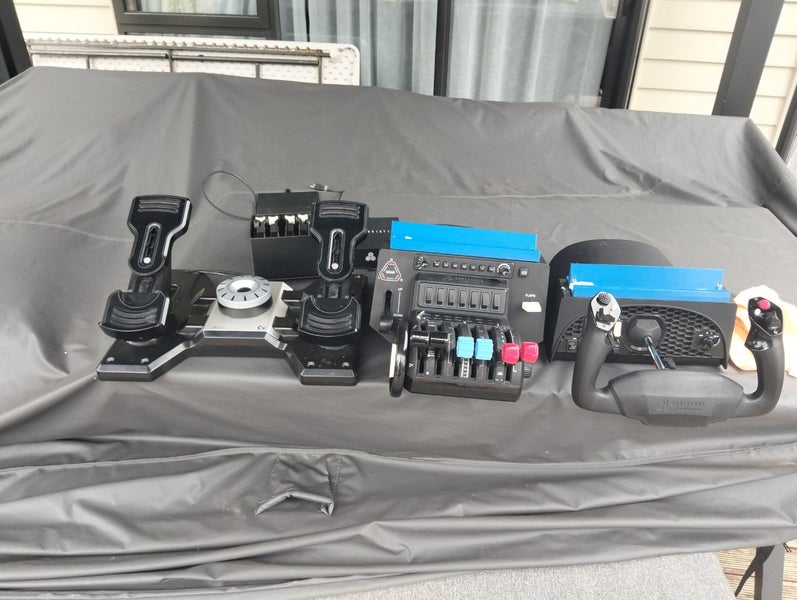 Bravo and Logitech system Carousel 1