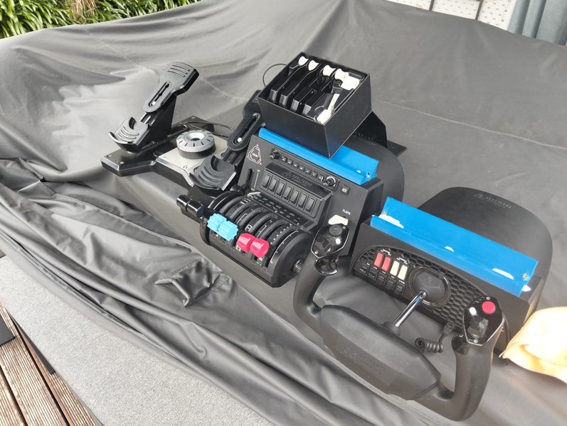 Bravo and Logitech system Carousel 4