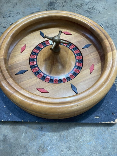 Roulette wheel solid rimu Carousel 2