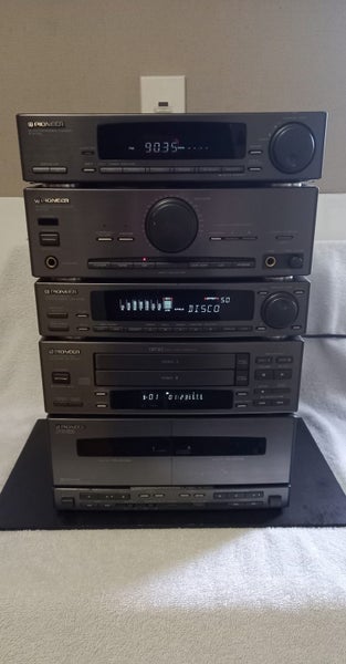 Pioneer Midi System P710 Early 90's - Parts or fix (Bad Hum - Earth Issue?) Carousel 1