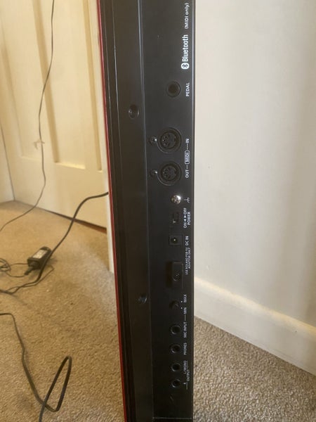 ROLAND AX EDGE KEYTAR SYNTH 49 KEY - BLACK64006822198274114