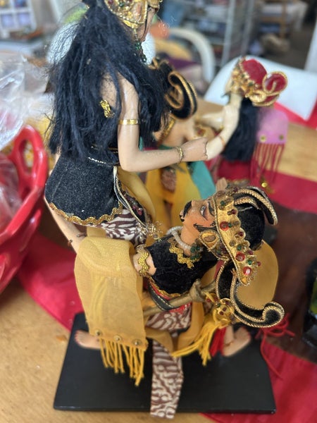 Set of. Vintage Ramayana figures Indonesian wooden Carousel 9