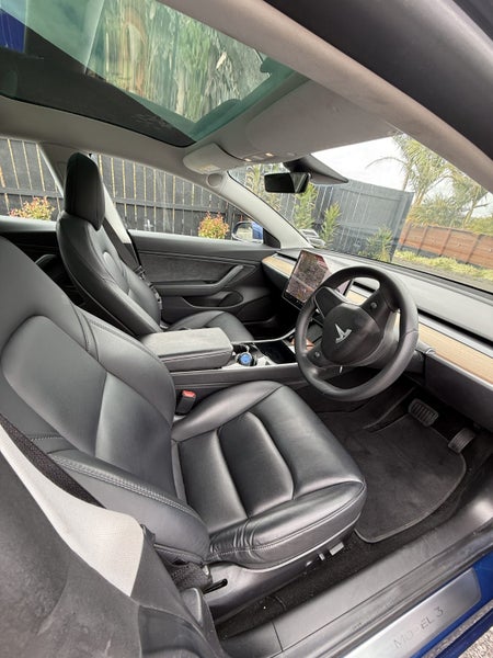 2019 Tesla Model 3 Performance64008035463938111