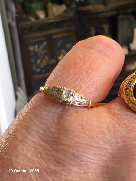 Art Deco 18ct Platinum & Gold Solitaire Diamond 2.54gm Carousel 14