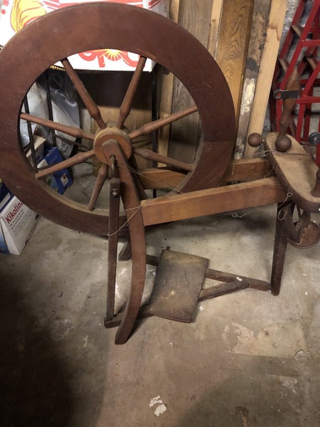 #Spinning Wheel Carousel 1