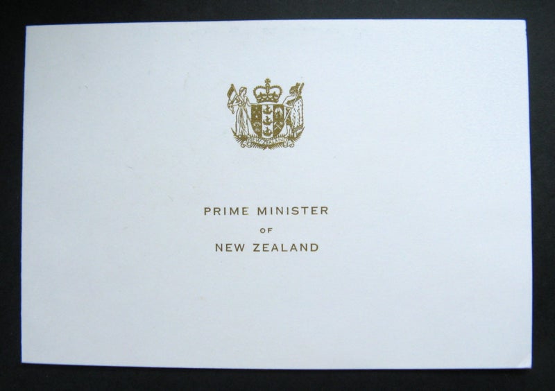 1973 - 1974 NZ - XMAS CARD FROM THE PRIME MINISTER NORMAN KIRK & WIFE RUTH Carousel 2