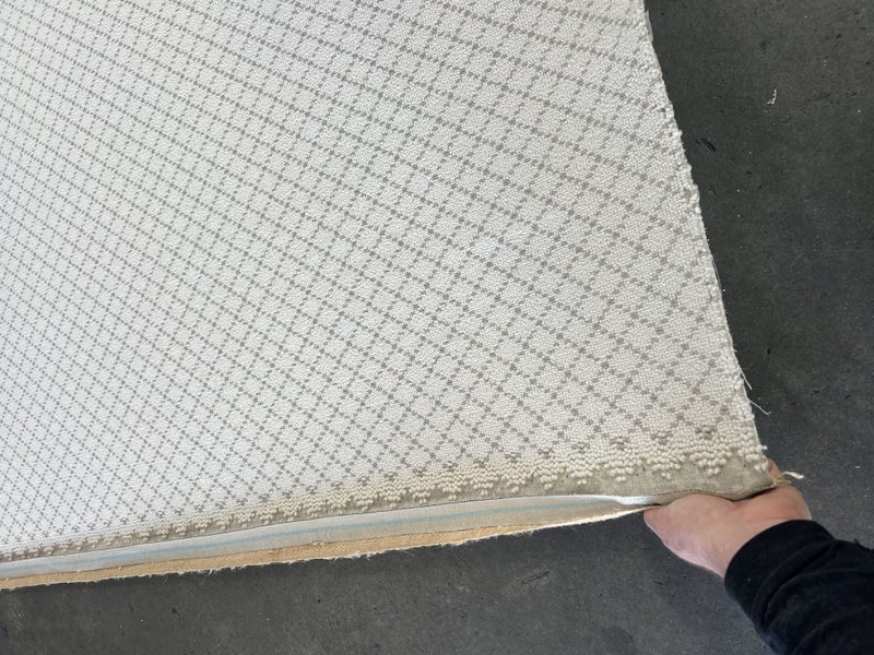 Factory Seconds -Treasured Heritage 'Butter Pecan' 100% Wool Patterned Carpet64164087525763110