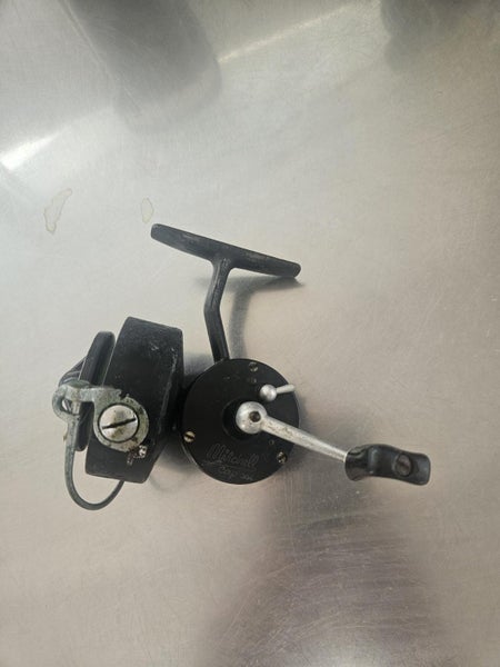 Mitchell C.A.P. Spinning reel Carousel 1