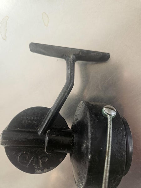 Mitchell C.A.P. Spinning reel Carousel 2