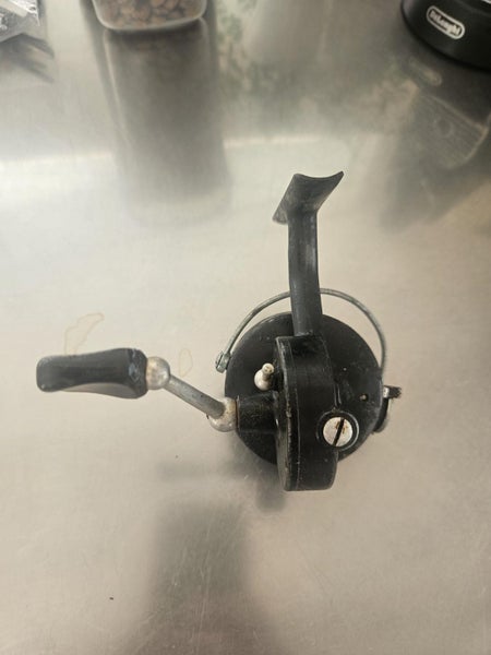Mitchell C.A.P. Spinning reel Carousel 4