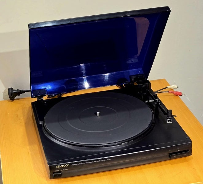 Kenwood P-29 Belt Drive Turntable – Made in Korea Carousel 2