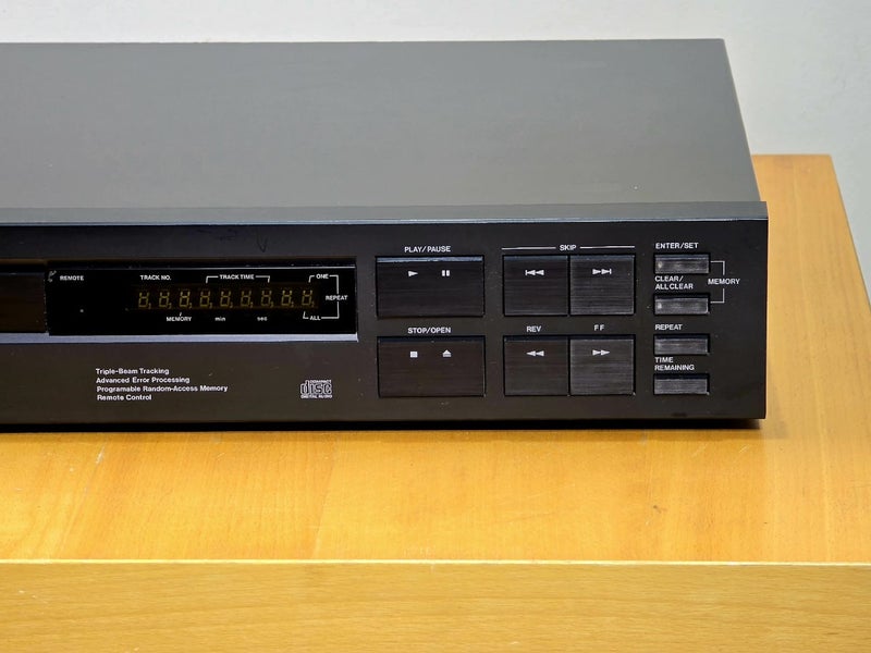 ADC CD 250XR Compact Disc Player – Made in Japan– Mint Condition Price: $13564342208289666114