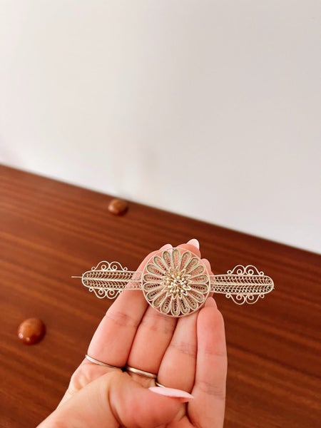Vintage Large Silver Filigree Brooch Carousel 1