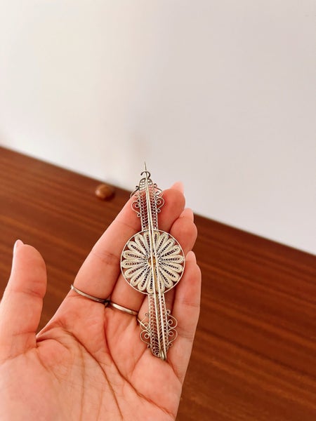 Vintage Large Silver Filigree Brooch Carousel 2