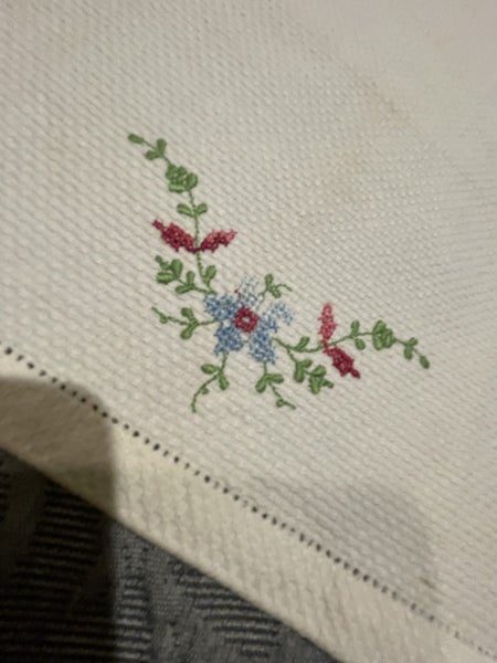 A lovely little vintage embroidered Huckaback hand Cloth Carousel 3