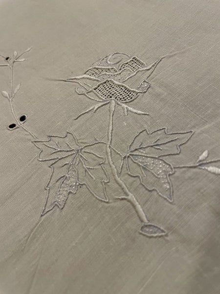 A perfect very fine white vintage Linen Dresser Cloth, with white worked roses Carousel 1