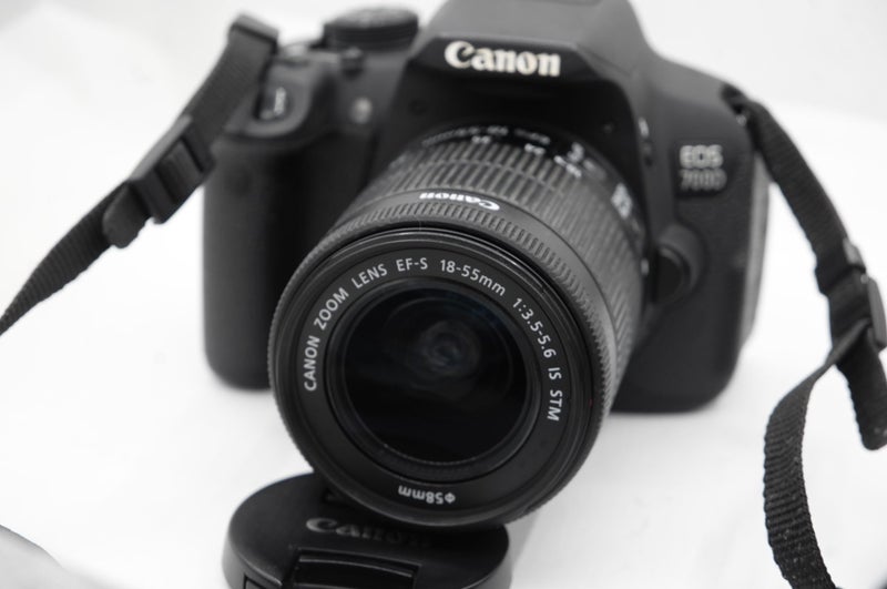 $1 Reserve Canon EOS 700D camera body + Canon EFs 18-55mm f3.5-5.6 IS STM lens64010589235202111