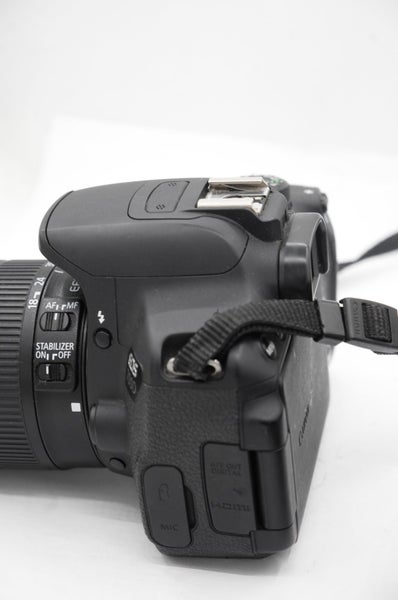 $1 Reserve Canon EOS 700D camera body + Canon EFs 18-55mm f3.5-5.6 IS STM lens64010589235202114