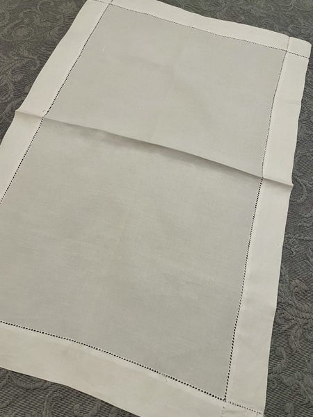 A perfect very fine white vintage linen Cloth Carousel 1