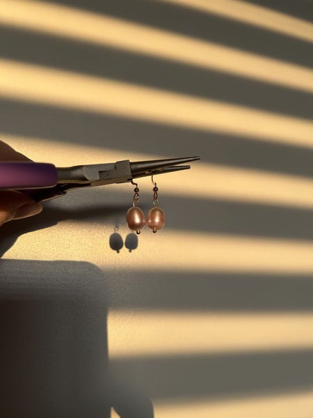 Purplepink Baroque Pearl Earing(Handcrafted) Carousel 1
