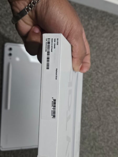 Samsung S10 Tab Ultra Carousel 2