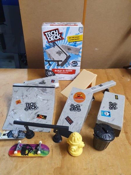 Tech Deck Park Finger Board Carousel 1